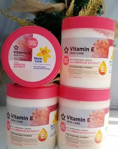VITAMIN VITAMIN E SKIN CARE WITH HIBISCUS EXTRACT – original fragrance Uganda